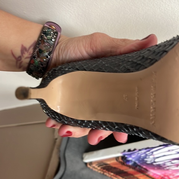 Size 37/7 Burberry authentic stiletto snake, skin heals - Picture 6 of 8
